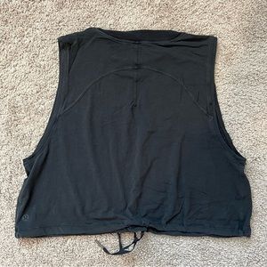 LuluLemon Black Tank Size 8 Great Condition Cinch Waist🖤